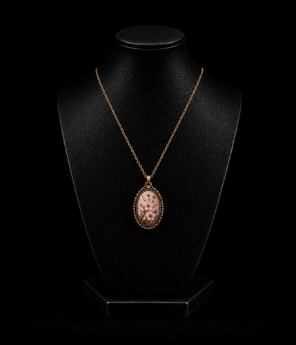 Collier pendentif ovale fleur - collier,