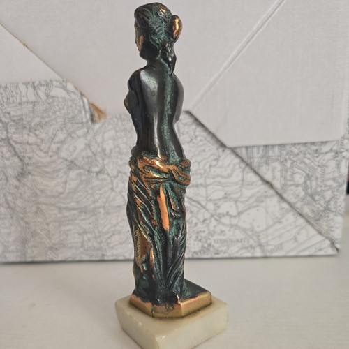 Venus milo statuette - venus, de