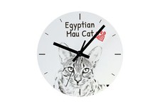 Chat Mau égyptien horloge