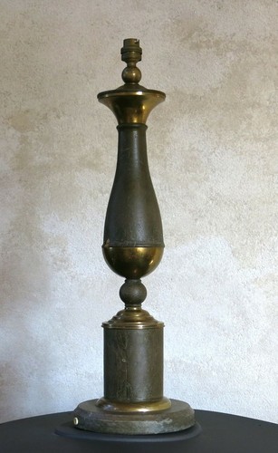 Lampe cuir ancienne - lampe,