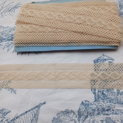 510 dentelle ancienne - de,