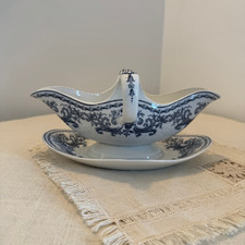 Wedgwood La Normandie Gravy Boat with Attached Stand Flow Blue Ironstone 