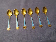 6 cuillères à moka en argent