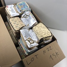 lot N22 divers 54 pochette officiel nintendo DS 3DS  revendeur destockage box