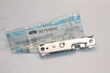 SUPPORT DE CHARNIERE PORTE pour FOUR ROSIERES CANDY HOOVER .ref: 93764942 * NEUF