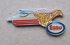 Badge Vintage Pins Pétrole