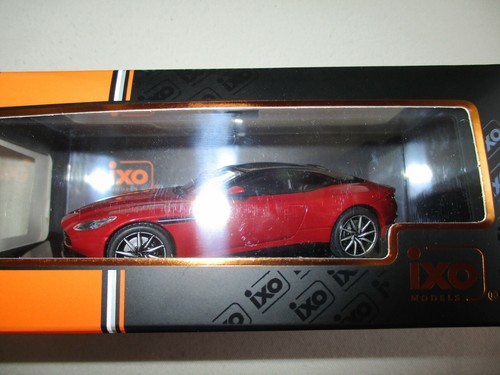 Miniature aston martin db11 - miniature,