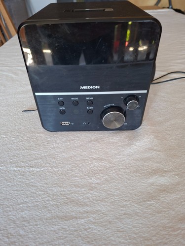 Radio web réveil - , médion