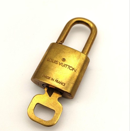 Serrure cadenas louis vuitton - serrure,
