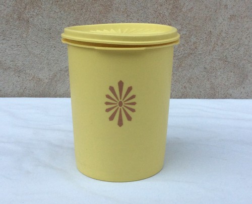 Tupperware boite de - -,