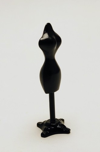 Mannequin noir miniature en - noir, miniature,
