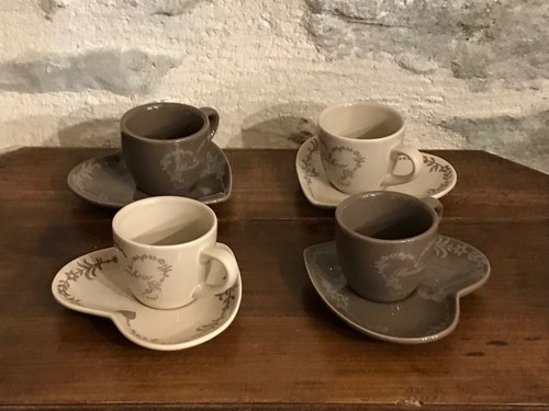 Série tasses à - de,