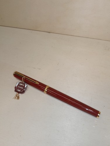 Superbe stylo roller parker - superbe,