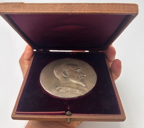 Rare médaillon bronze - médaillon, en