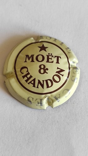 Capsule champagne moet et - de,