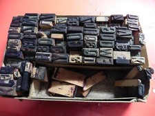 Anciens tampons encreur bois PTT - Gros chiffres et lettres