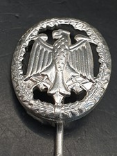 Médaille aiguille armée