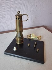 petite lampe de mineur en