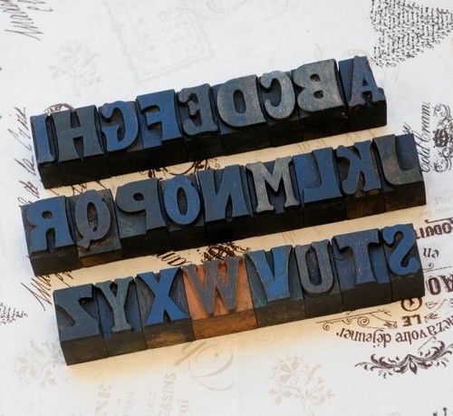Alphabet mixte caracteres - a-z,