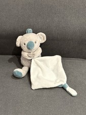 Doudou koala gris bleu avec mouchoir Baby Nat