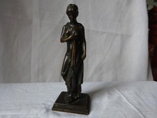 FEMME ANTIQUE  SCULPTURE