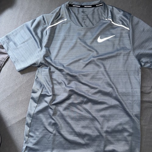 Nike shirt s - t,