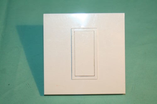 Bouton poussoir pour