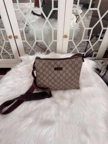 Gucci supreme monogram - supreme,