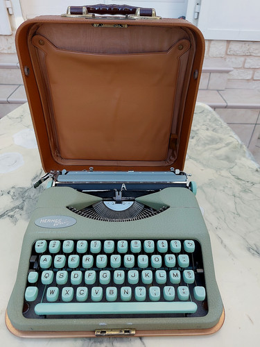 Machine ecrire vintage - ecrire,