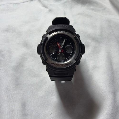 Montre analogique numérique