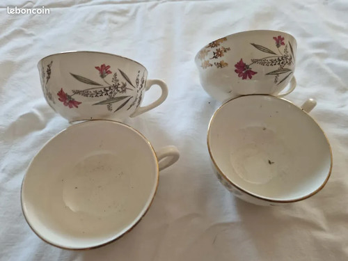 Lot tasses anciennes en - 4,