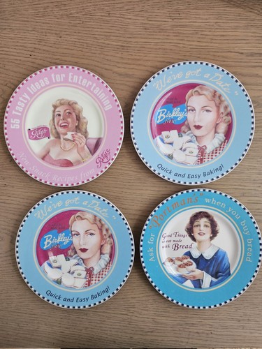 Lot assiettes à - assiettes, dessert