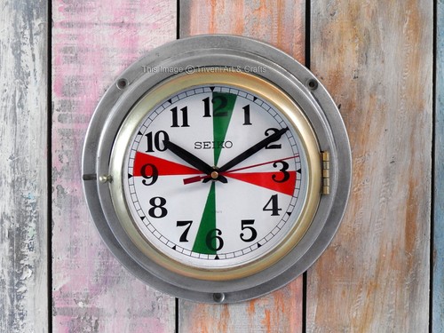 Ancienne horloge murale - ancienne,