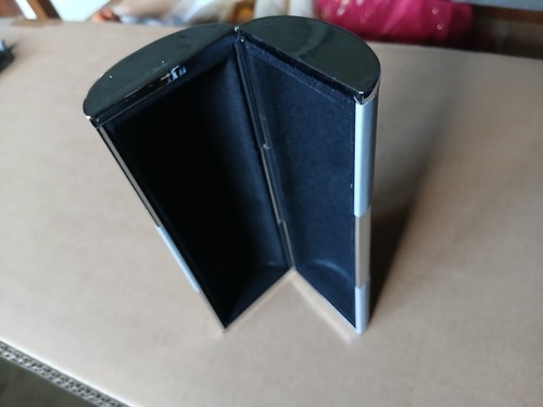 Etui lunettes magique - à,
