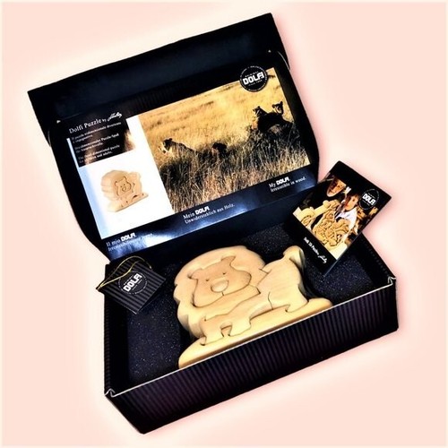 Brand new box dolfi wood - new,