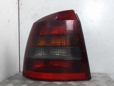 Feu arriere principal gauche