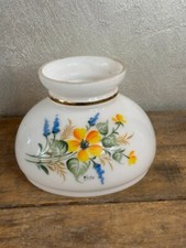 ancienne tulipe opaque en