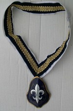 MEDAILLE CONFRERIE COMMANDERIE GASTRONOMES CHATEAUX DES VAL DE LOIRE Restoueix