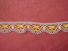 GALON ANCIEN MACRAME CROCHET ECRU ET JAUNE