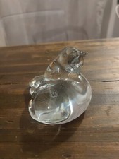 Chat en rond en cristal de