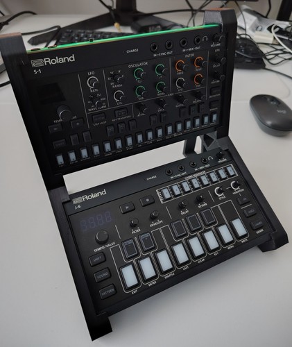 Roland aira tweak and - s-1,