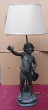rare grande magnifique statue lampe signé aug moreau enfant musicien XIX h 83cm