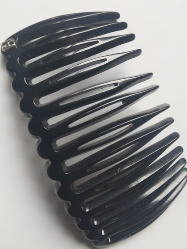Peigne noir cheveux - à,