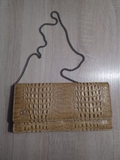 pochette Pierre Cardin en crocodile en bon état