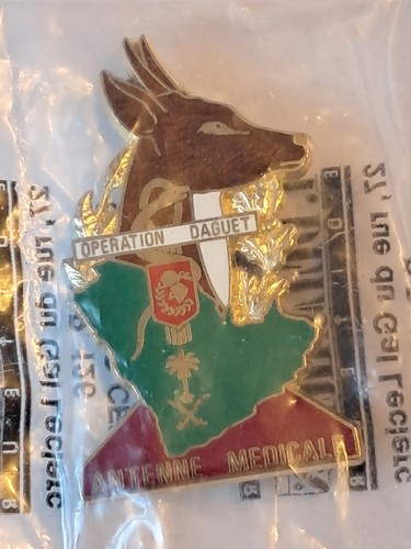 Insigne militaire guerre - insigne,