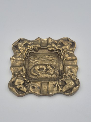 Cendrier bronze avec scène - avec,