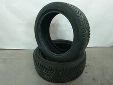 Pneu 205/50 R17 93 V