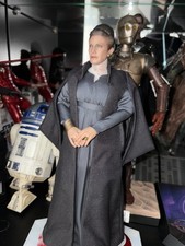 Hot Toys Leia Star Wars