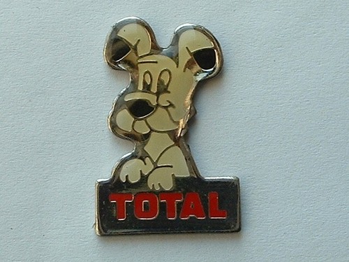 Pin idefix asterix - pin's,