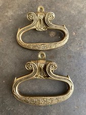 Anciennes poignées de porte en bronze,piano commode tiroir malle placard